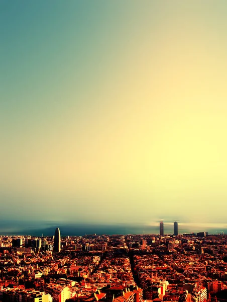 Barcelona cidade após o pôr do sol — Fotografia de Stock