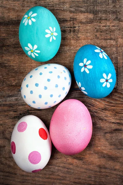 Easter background with eggs and copyspace. — Stock Photo, Image