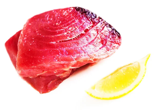 Filete de atún crudo — Foto de Stock