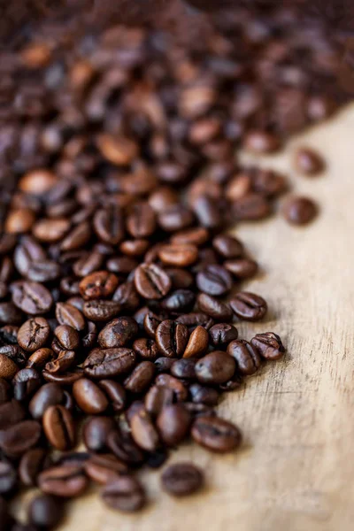 Stekt kaffebönor textur makro — Stockfoto
