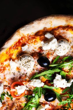 İtalyan klasik pizza