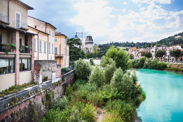 Paisagem com Rio Adige em Verona — Fotografia de Stock