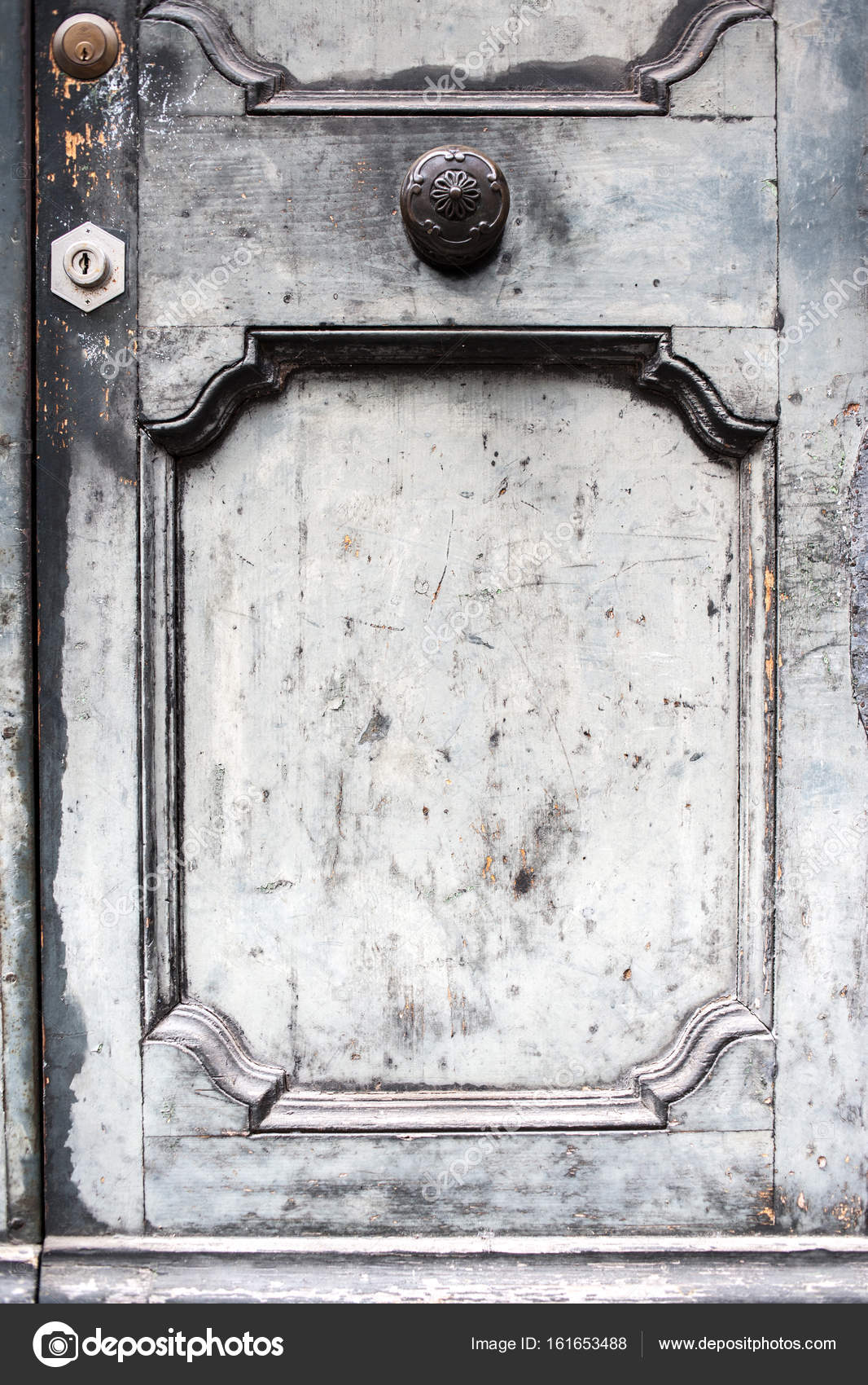 Cracked wooden door panel — Stock Photo © Zakharova 161653488