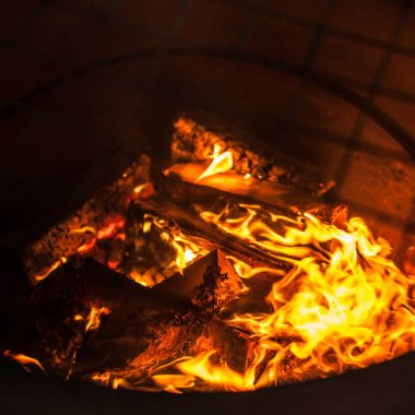 Barbekü şömine