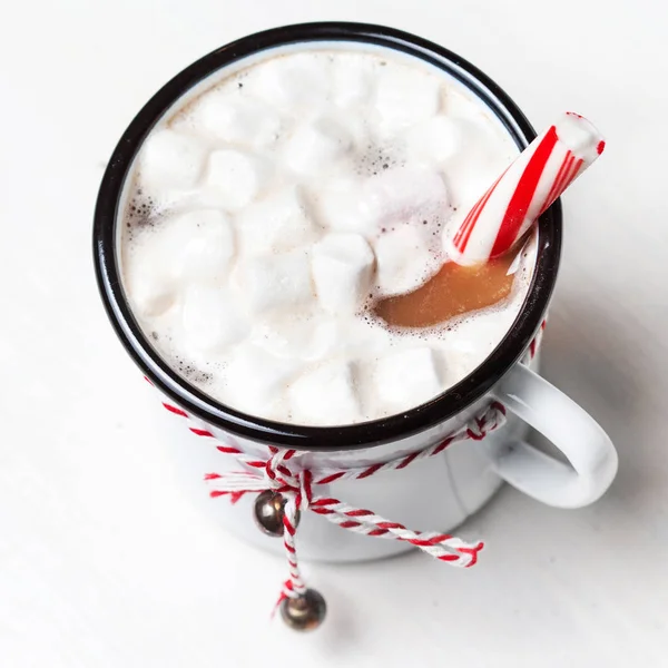 Tasse à cacao chaud avec guimauves — Photo