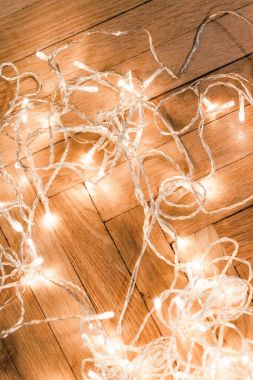 Noel ışıkları çelengi 