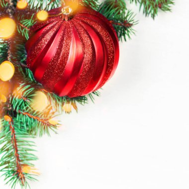Kırmızı Noel mücevheri