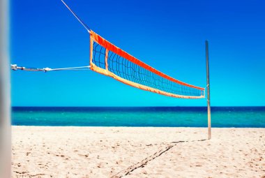 Voleybol net ve boş beach