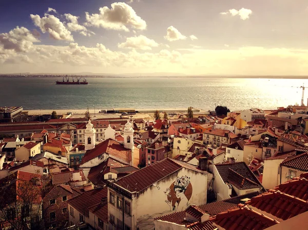 Hermosa vista de Lisboa, Portugal — Foto de Stock