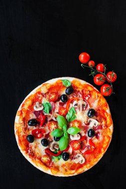 sıcak biberli pizza 