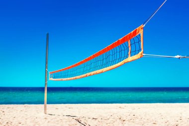 Voleybol net ve boş beach