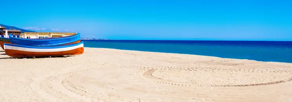 Deniz Plaj Yumuşak Mavi Okyanus Dalgası Yaz Günü Kum Arka — Stok fotoğraf