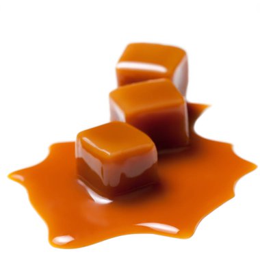 Karamel Sos ile. Altın karamela toffee şeker karamel. Tatlılar ile kopya alanı, makro.