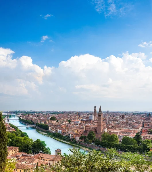 Krásné Panoráma Letecký Pohled Verona Itálie Veneto Oblasti Krásná Prosluněná — Stock fotografie