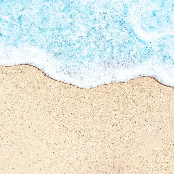 Εικόνα Φόντου Απαλό Κύμα Της Μπλε Του Ωκεανού Αμμώδη Παραλία — Φωτογραφία Αρχείου