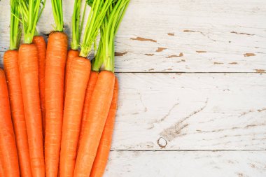 Taze havuç yığın