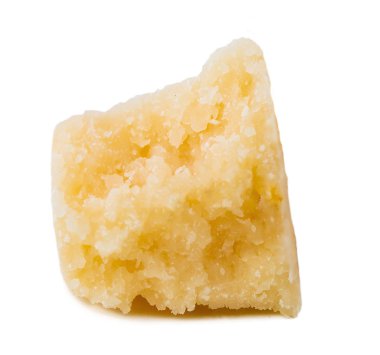 Beyaz arka plan üzerinde izole Parmesan peyniri parça