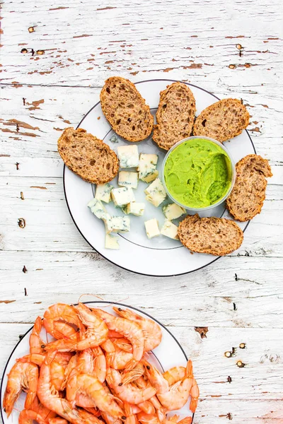 Cooked Shrimps Bread Guacamole Aperol Spritz White Cheese White Wooden — Stock Photo, Image