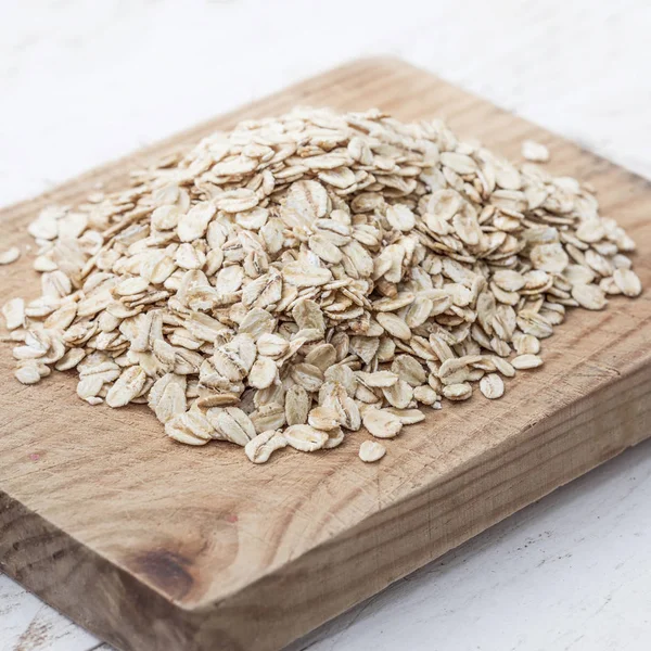 Avena Enrollada Granola Cereales Avena Sobre Mesa Vieja Madera Blanca —  Fotos de Stock