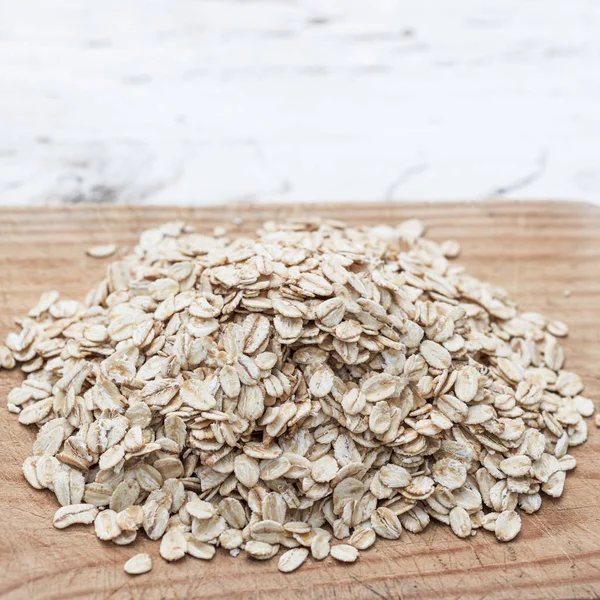 Havermout Haver Vlokken Een Houten Bord Muesli Ontbijtgranen Havermout Witte — Stockfoto