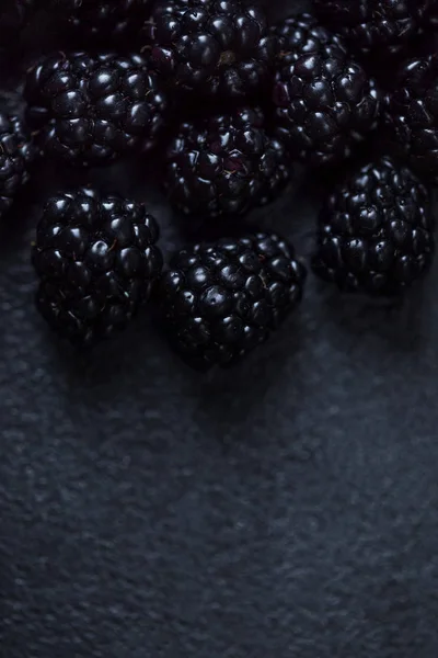 Close Fresh Blackberries Black Background — Stock Photo, Image
