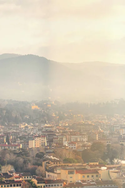 Όμορφη arial άποψη στην Φλωρεντία, Ιταλία και πάνω στον θόλο του San — Φωτογραφία Αρχείου