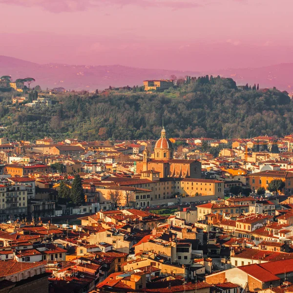 Panorama över Florens vid vackra solnedgången. Florence city — Stockfoto