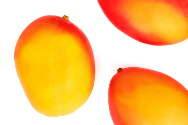 Diseño creativo hecho de fruta de mango. Fondo abstracto tropical — Foto de Stock