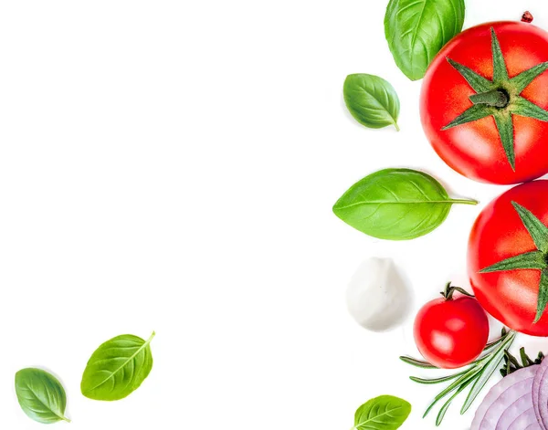Mozzarella Basilicum Blad Rozemarijn Tomaten Geïsoleerd Witte Achtergrond Creatieve Lay — Stockfoto