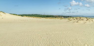 Dune panorama içinde kum