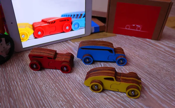 Juguete Pequeño Coches Juguete Coloridos Para Niños —  Fotos de Stock