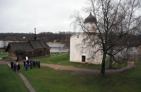 Chiesa Russa Tempo Nuvoloso — Foto Stock