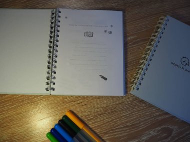 Haftalık planlayıcı, detaylar ve yakın çekim