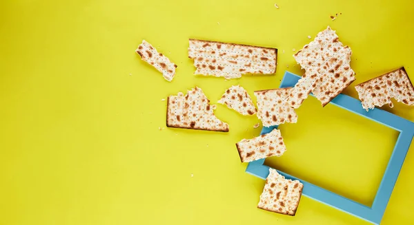 Pesah Έννοια Γιορτή Εβραϊκή Διακοπές Πάσχα Matzo Φόντο Σπάσει Κομμάτια — Φωτογραφία Αρχείου