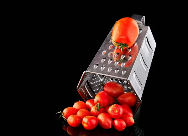 Culinary Concept Large Tomato Grater Small Grape Cherry Tomatoes Black — Stock Photo, Image