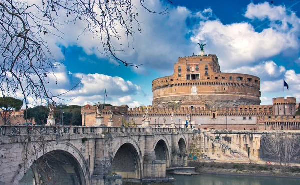 San Angel Zamek Jest Jedną Najbardziej Atrakcyjnych Turystycznych Rzymie Ładny — Zdjęcie stockowe