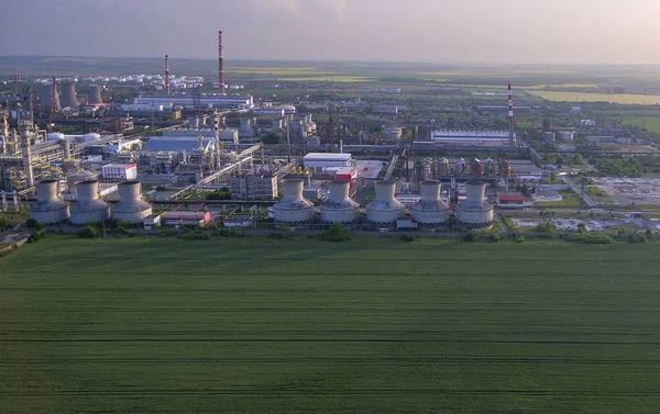Vista aérea de fábrica de aceite —  Fotos de Stock