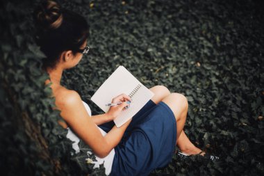 Açık eğitim kadın