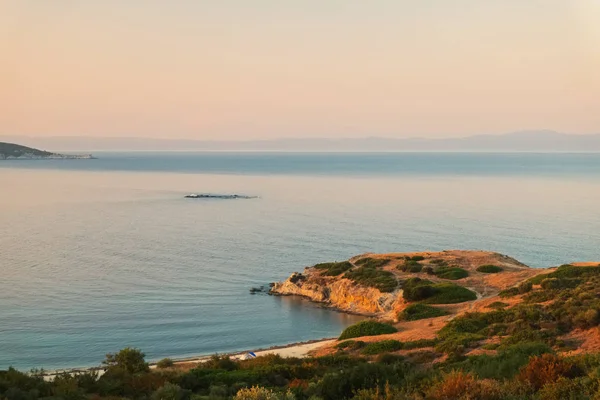 Tramonto sulla famosa isola greca — Foto Stock