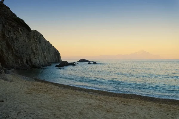 Bella foto al tramonto spiaggia in Grecia Chalkidiki Sarti — Foto Stock