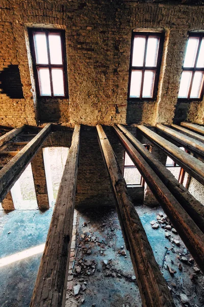 Salle de bâtiment abandonnée — Photo