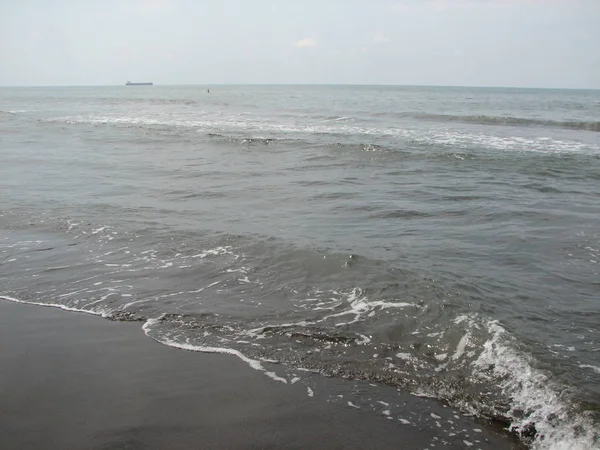 Belle Grande vague à Black Sand Beach — Photo