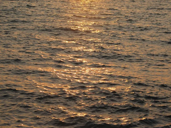 Fondo de agua al atardecer Hermosa cosa natural para mí . — Foto de Stock