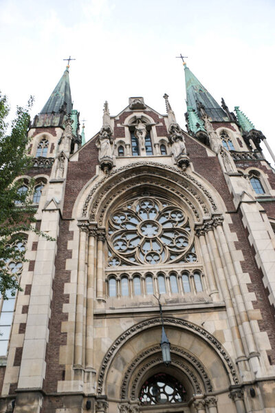 храм святых Ольги и Елизаветы, фасад, неоготический
