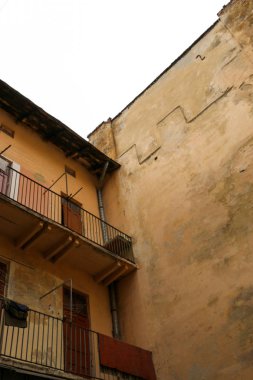 Eski Avrupa şehri, kabartma, ağ geçidi, kapı mimari unsurları