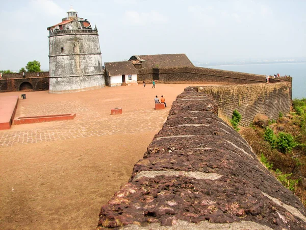 Fort Aguada and its lighthouse — Stock Photo, Image