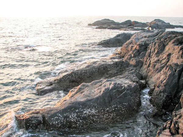 Paisagem por do sol mar ondas — Fotografia de Stock