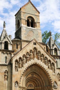 Vajdahunyad Castle güzel güneş ışığı ile