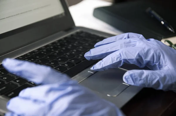 Working Laptop Disposable Gloves Pandemics Precaution Concept — Stock Photo, Image