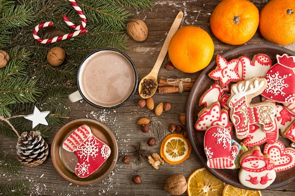 Overhead von Weihnachten Neujahr Urlaub Hintergrund mit Lebkuchen — Stockfoto